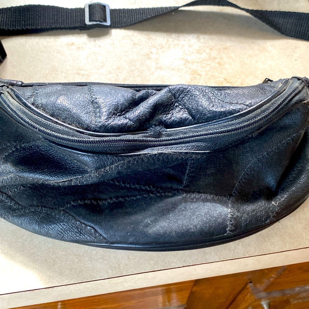 3/$15.  Fanny pack Genuine leather